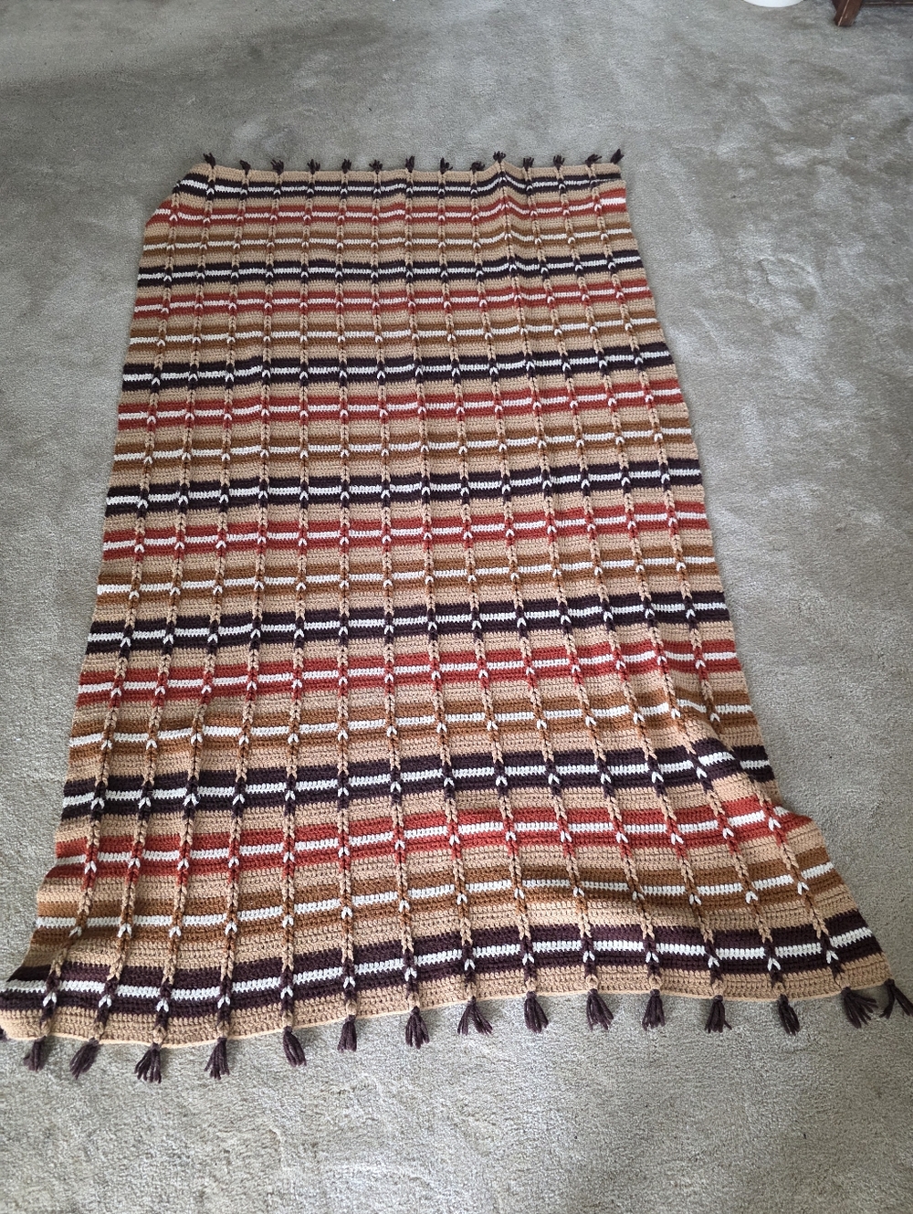 Grandmacore | Crochet | Rocking Chair Blanket | Guc